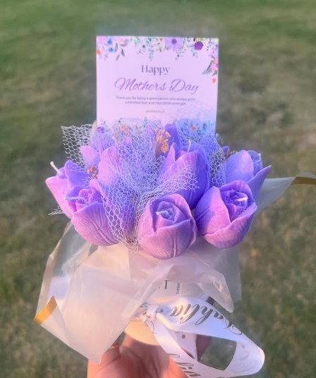 Beautiful Indigo Scented Candle Gift Bouquet