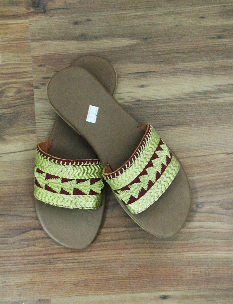 handmade afghan tilla work chappal
