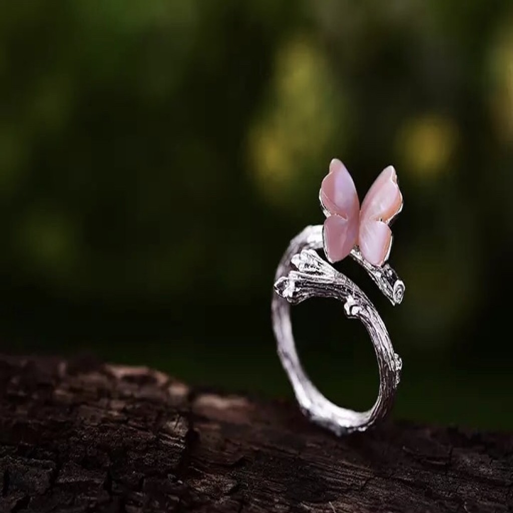 Mother of pearl Butterfly Ring