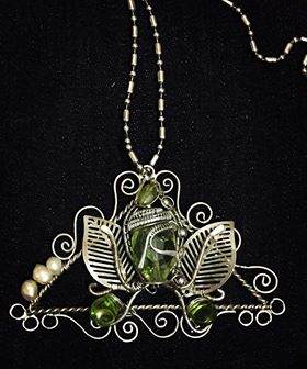 [PK3192-GN-GEN-010669] filigree pendent