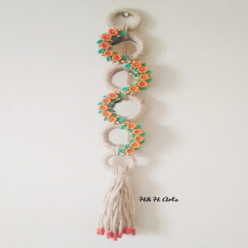 [PK1048-GN-GEN-012600] Handmade Wall/Door Hanging 