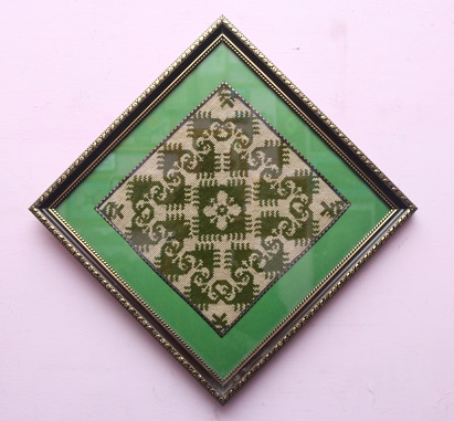 [PK4726-AR-PAI-014274] Cross Stitch Tapestry