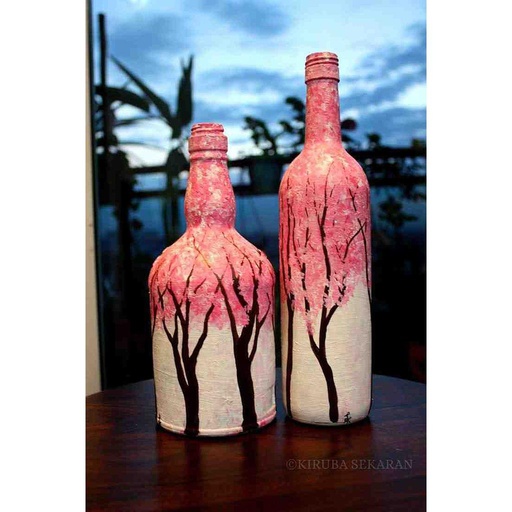 [PK3470-AR-SCU-016191] Glass Bottle Art