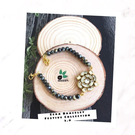 Eera Bracelet 