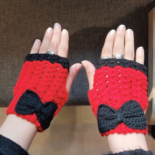 [PK6156-GN-GEN-017324] Red & Black Crochet Fingerless Ladies Gloves