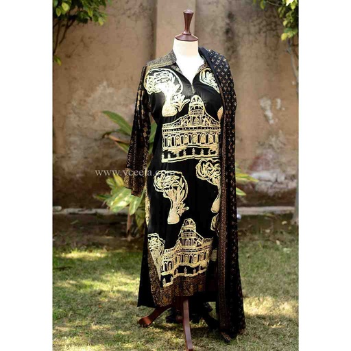 [PK6405-CW-PRT-019194] Embroidered Black Suit with Chicken Fabric Trouser