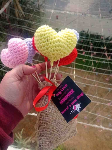 [PK0166-MR-GEN-019238] Scented Heart Pops