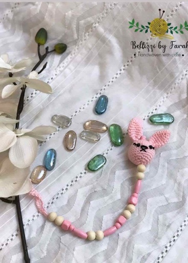 [PK6998-GN-GEN-023415] Bunny Pacifier Clip Holder