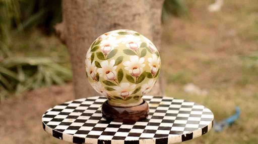 [PK0038-HM-LMP-024925] Camel Skin Lamp