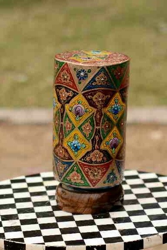 [PK0038-HM-LMP-024947] Camel Skin Lamp