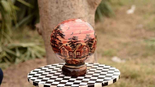 [PK0038-HM-LMP-024950] Camel Skin Lamp