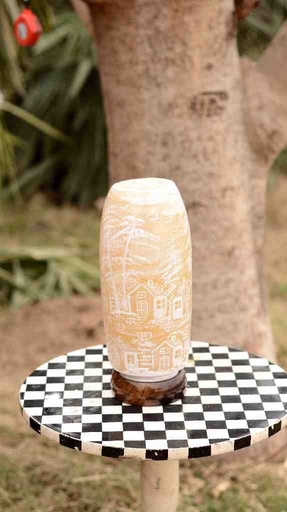 [PK0038-HM-LMP-024985] Camel Skin Lamp