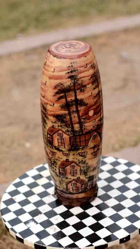 [PK0038-HM-LMP-024991] Camel Skin Lamp