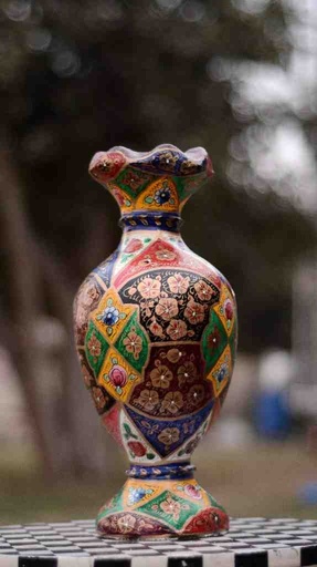 [PK0038-CF-CAM-025021] Camel Skin Vase