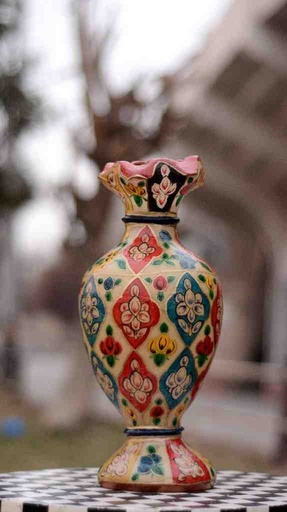 [PK0038-CF-CAM-025023] Camel Skin Vase