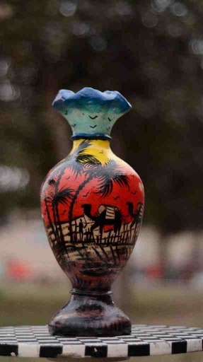 [PK0038-CF-CAM-025024] Camel Skin Vase