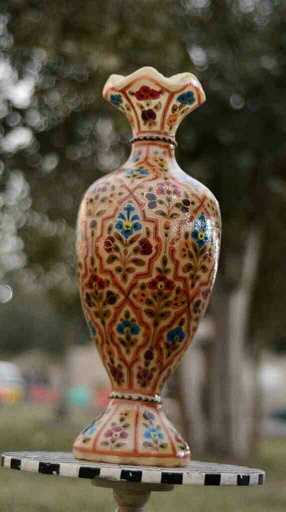 [PK0038-CF-CAM-025026] Camel Skin Vase