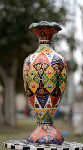 [PK0038-CF-CAM-025032] Camel Skin Vase