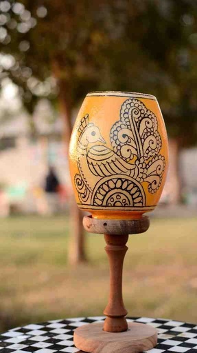 [PK0038-HM-LMP-025085] Camel Skin Lamp