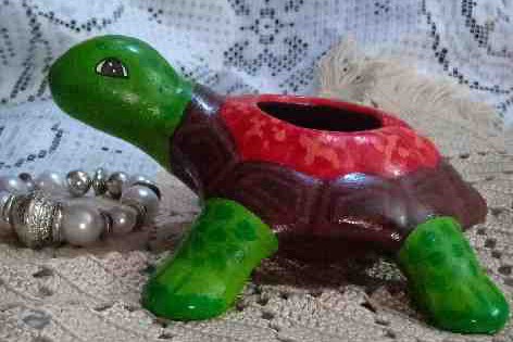 [004] Hand Painted Turtle