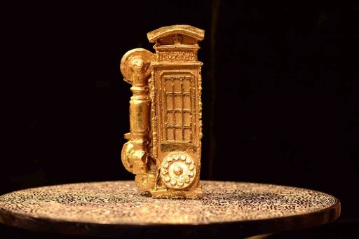 [PK0094-AR-SCU-028075] European British Vintage Telephone Booth Phone Model