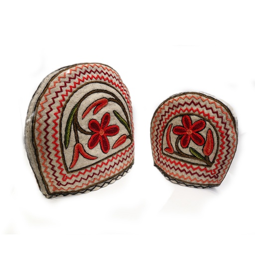 [PK0208-HM-GEN-002603] Hand Embroidery Tea Cozy set