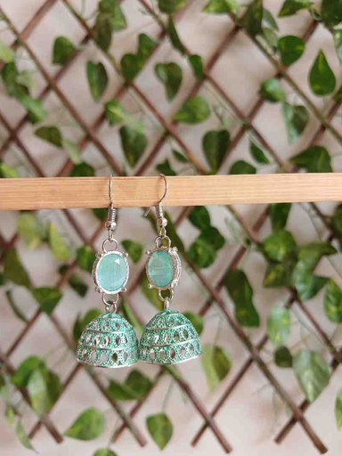 Traditional earrings 