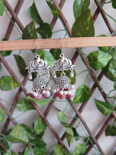 Traditional earrings 