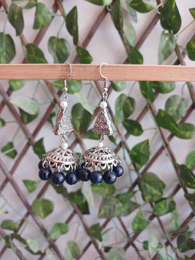 Traditional earrings 