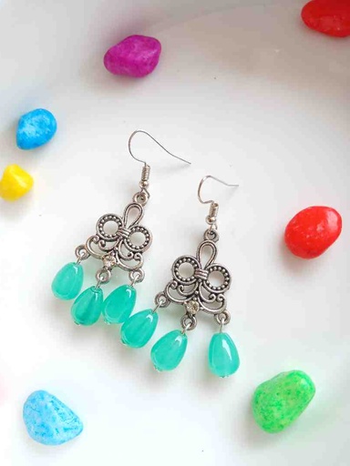 Trendy earrings 