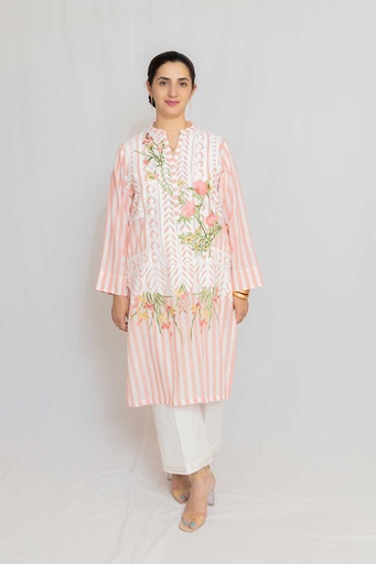 [17] Applique and Embroidered Kurta