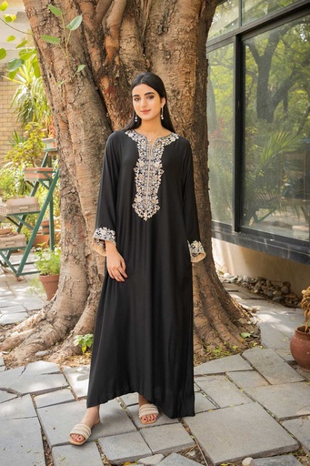 [1-kf-24] Embroidered Black kaftan