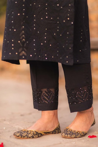 [1-PANTS-24] Black Applique Pants