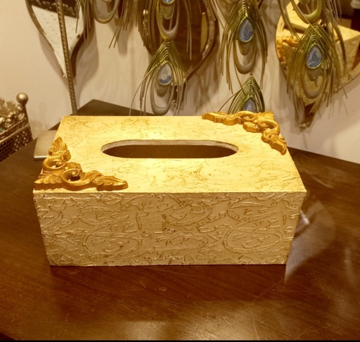 Tissue box