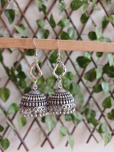 TRADITIONAL EARRINGS