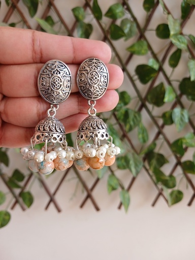 TRENDY EARRINGS