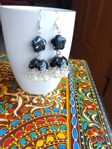 TRADITIONAL EARRINGS