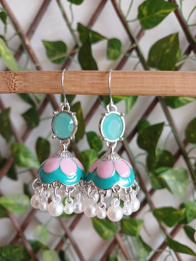 TRADITIONAL EARRINGS