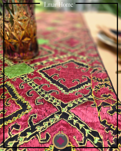 [LMAR-TAB-0007] TABLE RUNNER - 0007