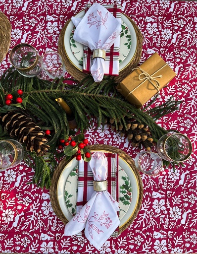 [VC-CALC-026] Woodland Red Tablecloth