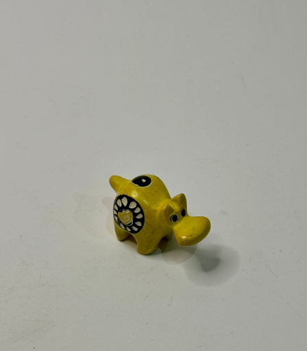 [VC-NUQ-006] Rhino Table Decor