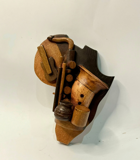 [VC-NUQ-076] Carved Instrumental Wall Hanging