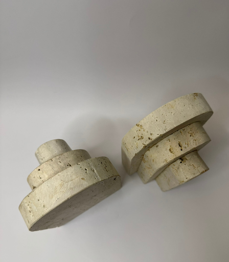 [VC-NUQ-NQMFLOG116-1] Bookends