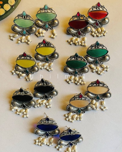 [VC-JHIL-143] Shahtaj ear candy