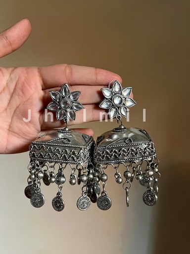 [VC-JHIL-176] Phool Square Oxidized Jhumka - 1
