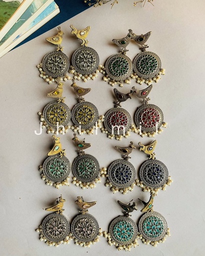 [VC-JHIL-217] Dual tone bird motif Earrings