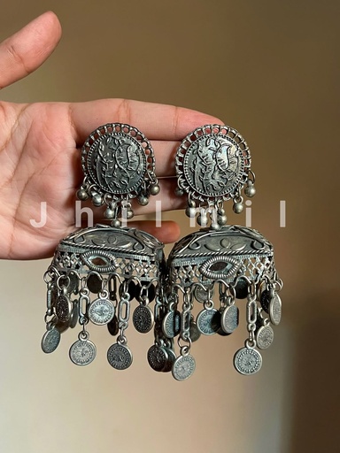 [VC-JHIL-278] Sqaure Intricate Carved Jhumka