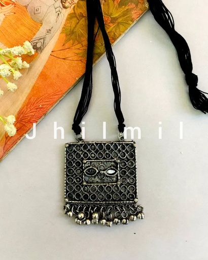 [VC-JHIL-479] Antique ghungroo square pendant