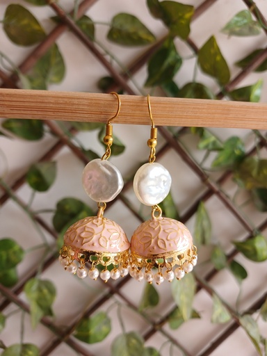 Traditional earrings