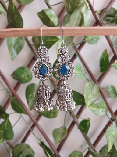 TRADITIONAL EARRINGS